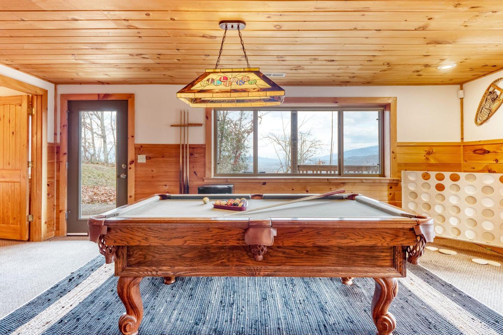 Chestnut By Avantstay Mountain Cabin W Treetop Views Hot Tub Game Room ガトリンバーグ エクステリア 写真